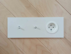 OBZOR Vectis balta rozetė elektros jungikliai